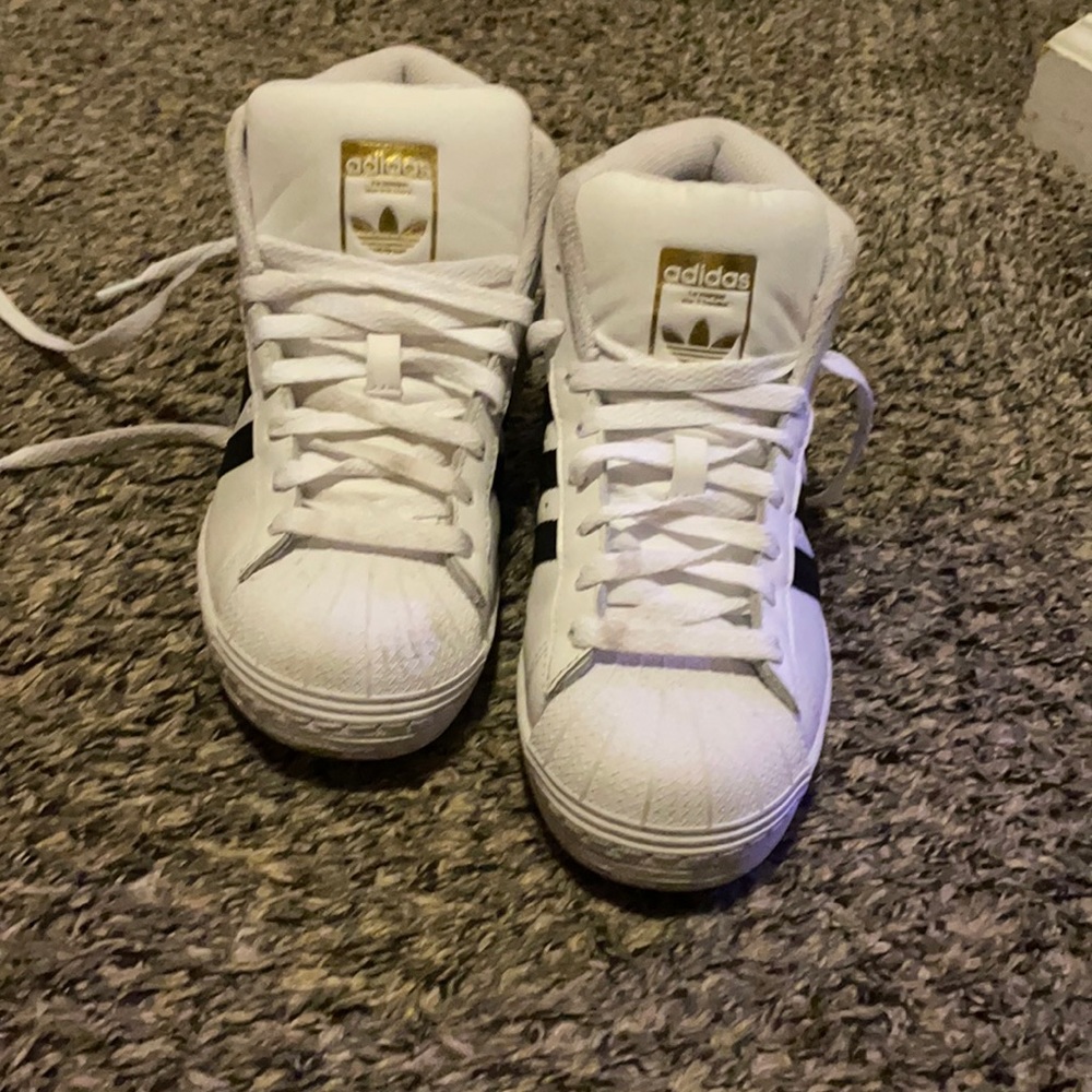 Boys Adidas Tennis Shoes